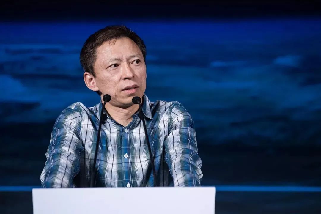 增長無力“董明珠、羅永浩、周鴻祎”老板賣藝！“網紅CEO”們的中年危機